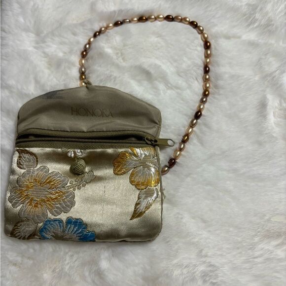 Honora Multi Colored Pearl Necklace with Pouch - Picture 3 of 4